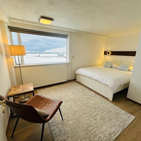 Waterfront Fjord House Hotel Arskogssandur Bagian luar foto